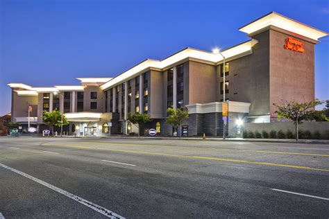 Hampton Inn and Suites Los Angeles .